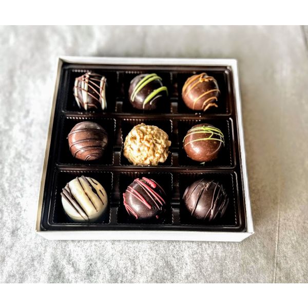 9 Piece Truffle Box